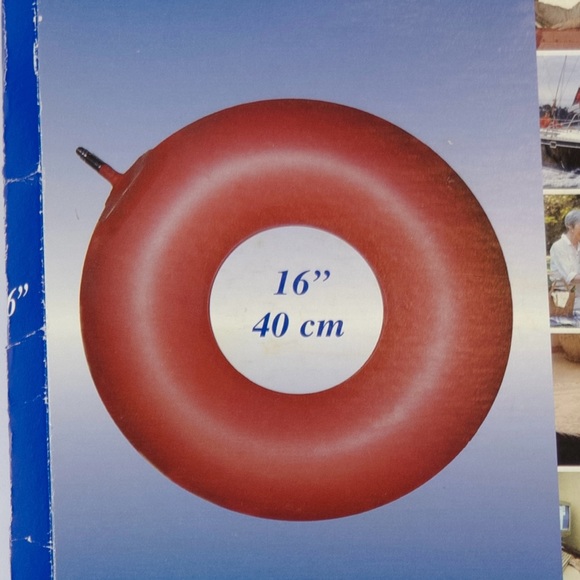Mansfield Inflatable Rubber Invalid Ring Cushion, Diameter 16 in / 40,6 cm - Picture 2 of 3